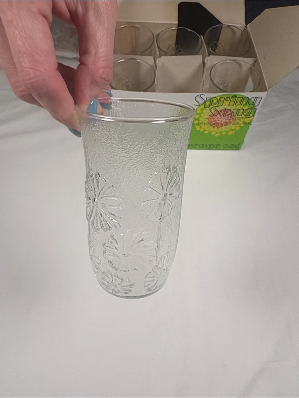Vintage Anchor Hocking Clear Floral-Embossed 6-Piece Beverage Glass Set